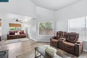 975 Doeskin Terrace, Brentwood, CA 94513 - Photo 3