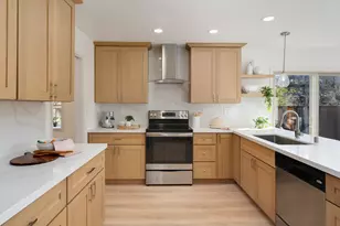 2093 Silence Dr, San Jose, CA 95148 - Photo 9