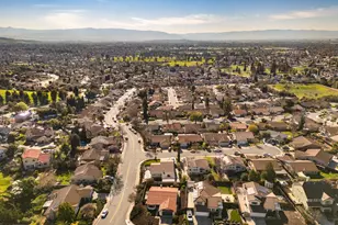 2093 Silence Dr, San Jose, CA 95148 - Photo 35