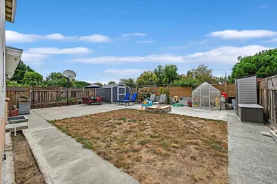 17779 Rainier Ave, Hayward, CA 94541 - Photo 33