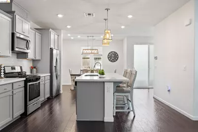 16306 Ridgehaven Dr #UNIT 104, Castro Valley, CA 94578 - Photo 15