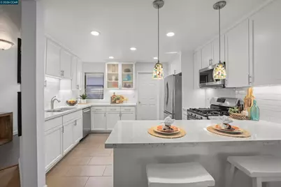 2 Donegal Way, Martinez, CA 94553 - Photo 9