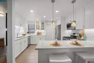 2 Donegal Way, Martinez, CA 94553 - Photo 9