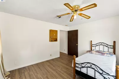 3025 Monticello Dr, Stockton, CA 95209 - Photo 15