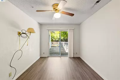 3025 Monticello Dr, Stockton, CA 95209 - Photo 33
