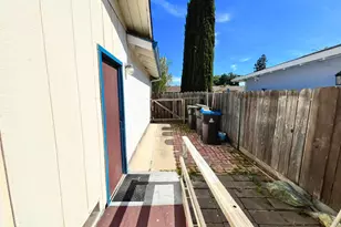 3025 Monticello Dr, Stockton, CA 95209 - Photo 39