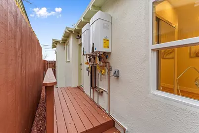 2717 Mabel St, Berkeley, CA 94702 - Photo 49