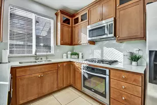 6111 Hyde Park Dr, Gilroy, CA 95020 - Photo 11