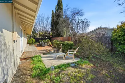 3617 Sanford St, Concord, CA 94520 - Photo 39