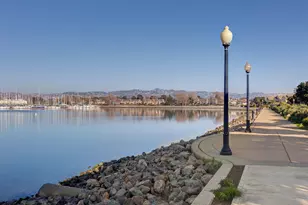 79 Lakeshore Ct, Richmond, CA 94804 - Photo 41