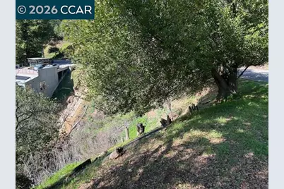 6201 Skyline Blvd, Oakland, CA 94611 - Photo 15