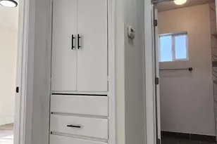 308 Vine St, Modesto, CA 95351 - Photo 17