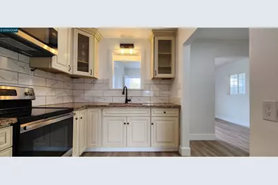 308 Vine St, Modesto, CA 95351 - Photo 11