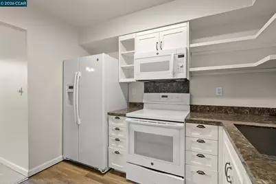 1078 Mohr Ln #A, Concord, CA 94518 - Photo 11