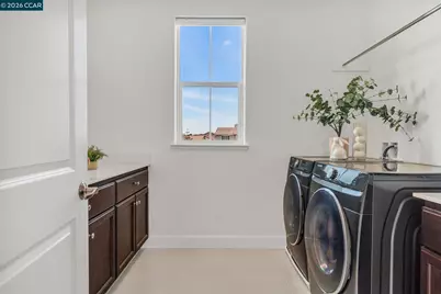 1553 Perkins Place, Mountain House, CA 95391 - Photo 41