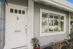 18 Miramonte Dr, Moraga, CA 94556 - Photo 9