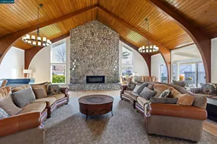 18 Miramonte Dr, Moraga, CA 94556 - Photo 33