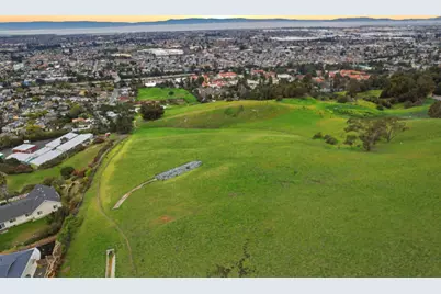 15933 Cambrian Drive, San Leandro, CA 94578 - Photo 27