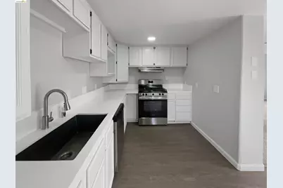 258 Los Altos Pl, American Canyon, CA 94503 - Photo 9