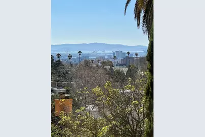 2600 Hilgard Ave, Berkeley, CA 94709 - Photo 59