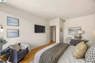 3009 Triumph Dr, Alameda, CA 94501 - Photo 15