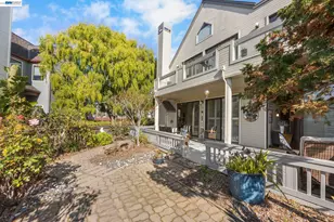 3009 Triumph Dr, Alameda, CA 94501 - Photo 25