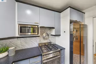 3009 Triumph Dr, Alameda, CA 94501 - Photo 13