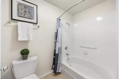 3009 Triumph Dr, Alameda, CA 94501 - Photo 21