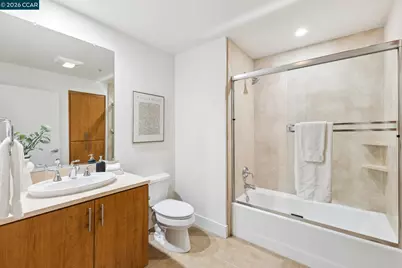 438 Grand Ave #432, Oakland, CA 94612 - Photo 17