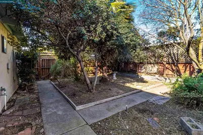 208 Los Gatos Ave, Vallejo, CA 94589 - Photo 49