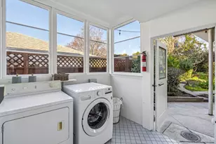 5460 Carlton St, Oakland, CA 94618 - Photo 37