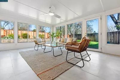 1806 Donna Dr, Pleasant Hill, CA 94523 - Photo 17