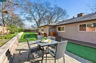 1806 Donna Dr, Pleasant Hill, CA 94523 - Photo 27