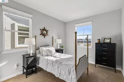 1492 Monument Ln, Fairfield, CA 94533 - Photo 17