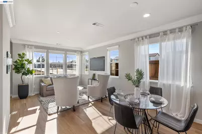 1492 Monument Ln, Fairfield, CA 94533 - Photo 5