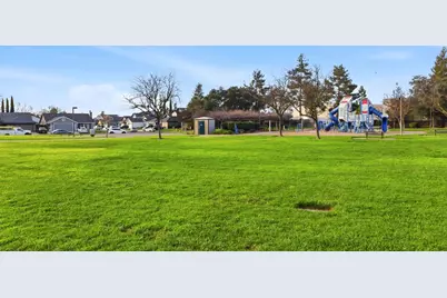 799 Morgans Ranch Cir, Galt, CA 95632 - Photo 35