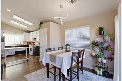 799 Morgans Ranch Cir, Galt, CA 95632 - Photo 15