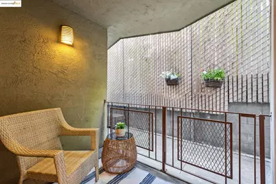 22 Moss Ave #107, Oakland, CA 94610 - Photo 41