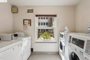 22 Moss Ave, Oakland, CA 94610 - Photo 45