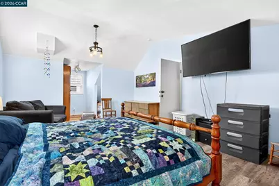 2312 Granada Ct, Pinole, CA 94564 - Photo 25