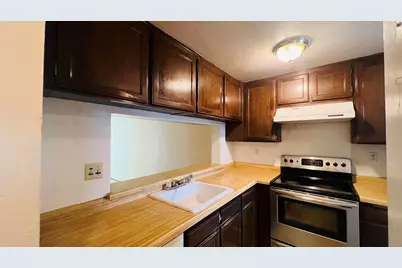 24158 Dover Lane, Hayward, CA 94541 - Photo 5