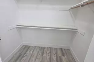 8226 Windmill Oaks Pl, Antelope, CA 95843 - Photo 5