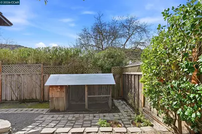 152 Walford Dr, Moraga, CA 94556 - Photo 37