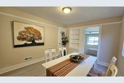 2076 Harrington Ave, Oakland, CA 94601 - Photo 9
