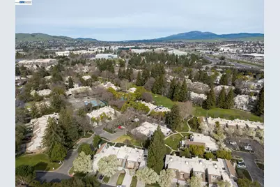 7543 Maywood Dr, Pleasanton, CA 94588 - Photo 43