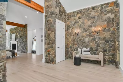 420 Leon Ct, Clayton, CA 94517 - Photo 5