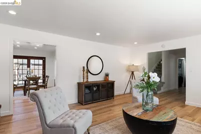 5179 Paul Scarlet Dr, Concord, CA 94521 - Photo 5