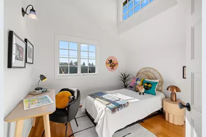 268 Capricorn Ave, Oakland, CA 94611 - Photo 27