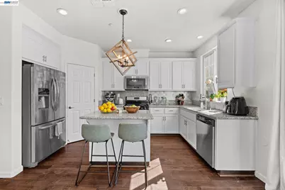 663 Falling Star Drive, Martinez, CA 94553 - Photo 5