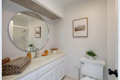 1160 Marianas Ln, Alameda, CA 94502 - Photo 31